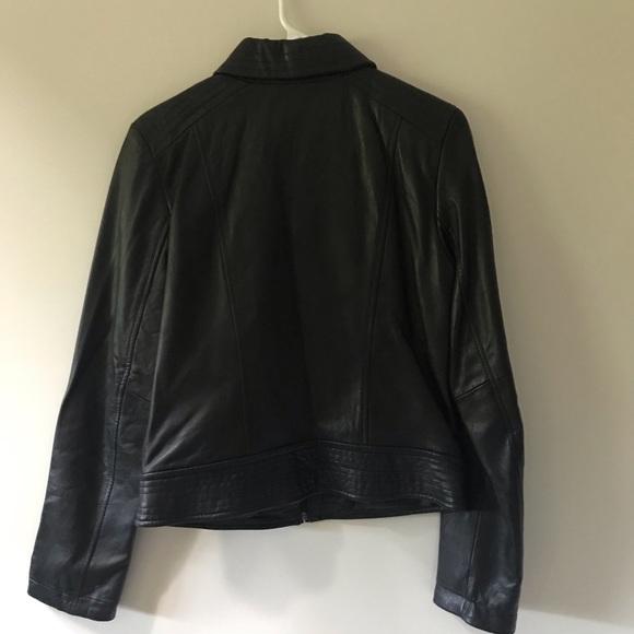 Ladies Kenneth Cole Black Leather Jacket-size small - Picture 2 of 8